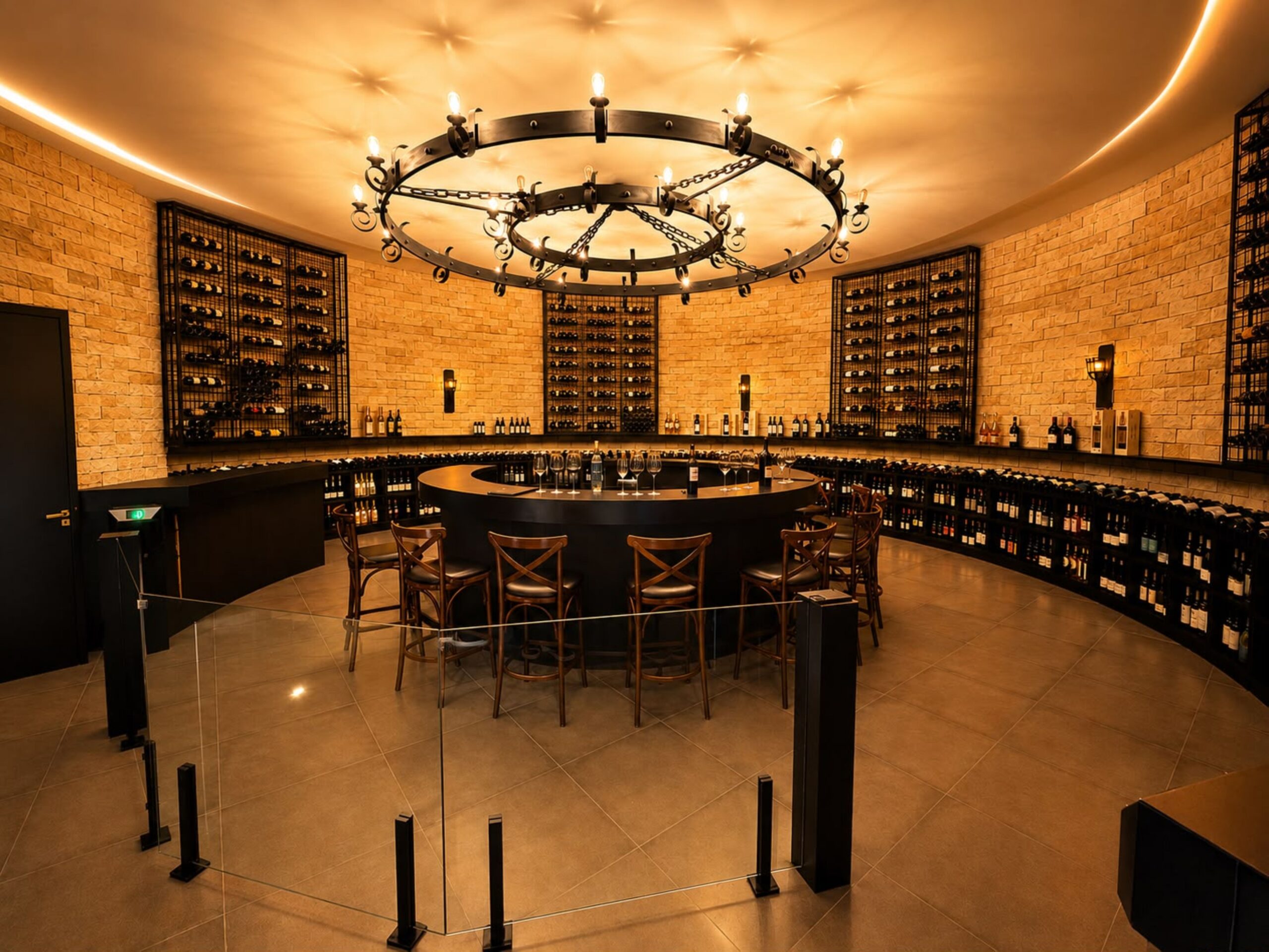 Blumendorf inaugura adega e loja de vinhos com mais de 150 rótulos de 11 países